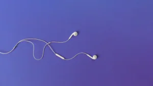 earbud style headphones laying down